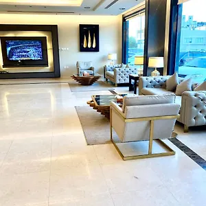 زيارة الفندق