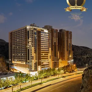 وأجنحة تايم ربا فندق