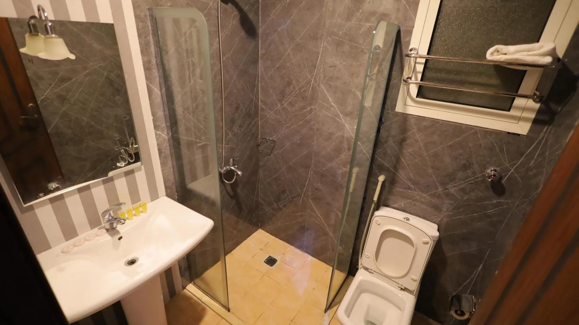Maysan Al Aziziyah Hotel La Mecque 3*,  Arabie saoudite
